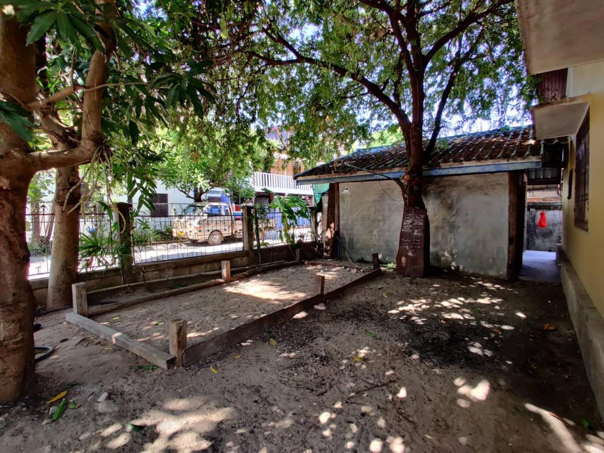 Albergue Bike&Bed Thakhek Exterior foto